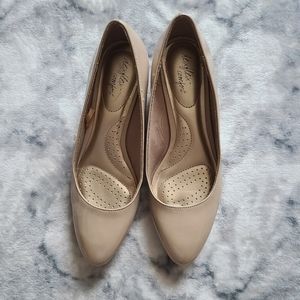 SOLD Dexflex Comfort low heels/wedges